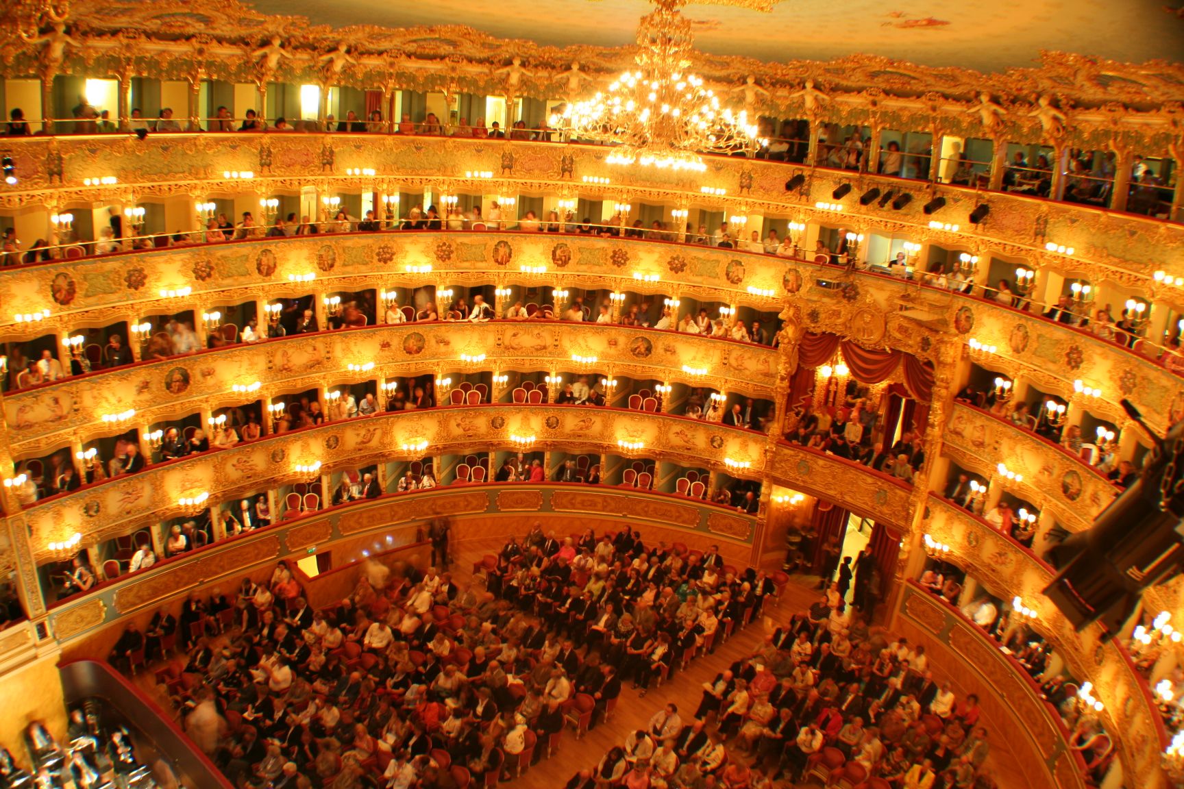 Teatro la Fenice- Places to Visit in Venice