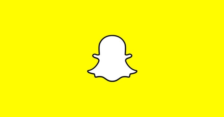 Snapchat Logo- Best social Networking apps for iOS in 2021