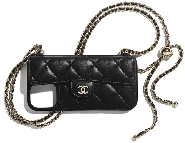 Chanel Phone Bag: 8 Famous Handbag Trends of 2021 That Are Wardrobe Essentials