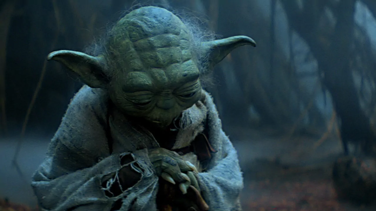 7 astonishing facts about 900 yrs old Yoda: the biggest mystery of star wars demystified