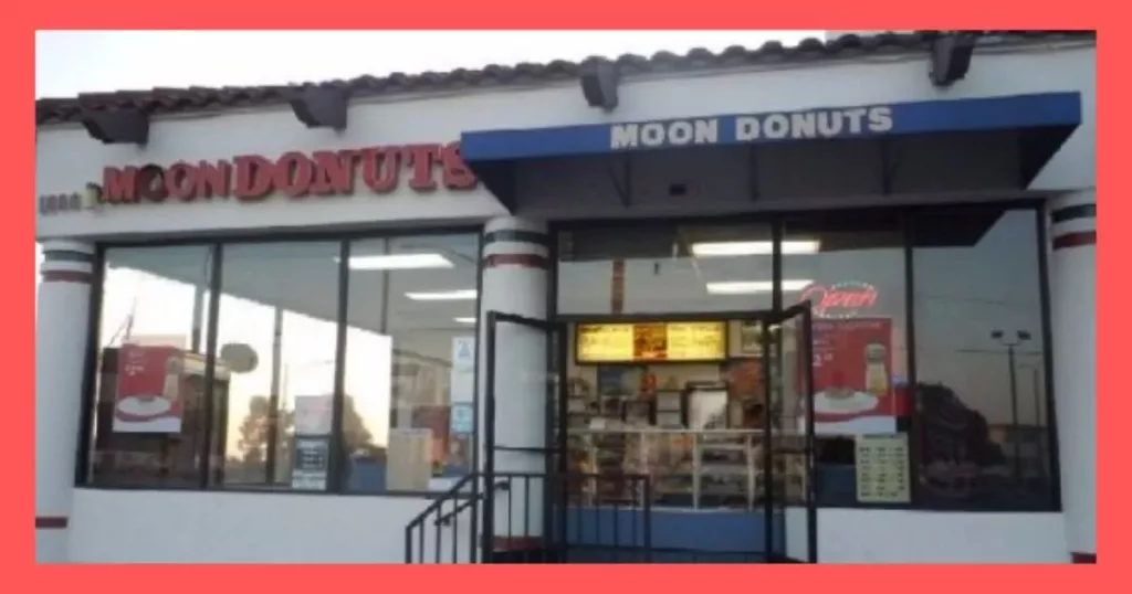 Moon Donuts | Taste the custard-filled donuts