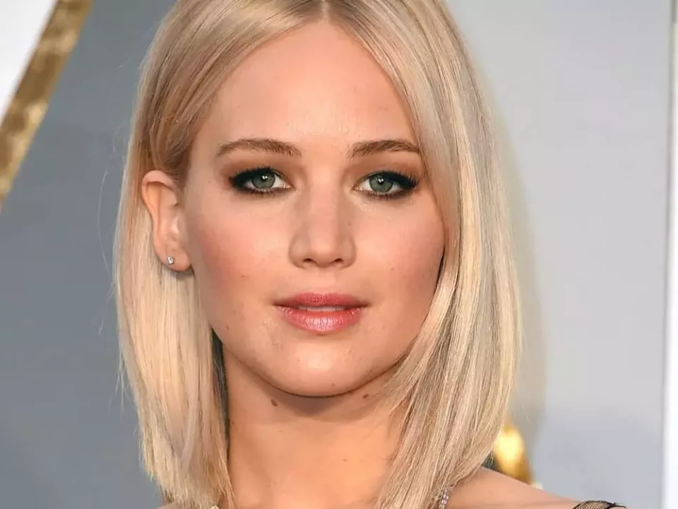 Jennifer Lawrence: hottest blondes