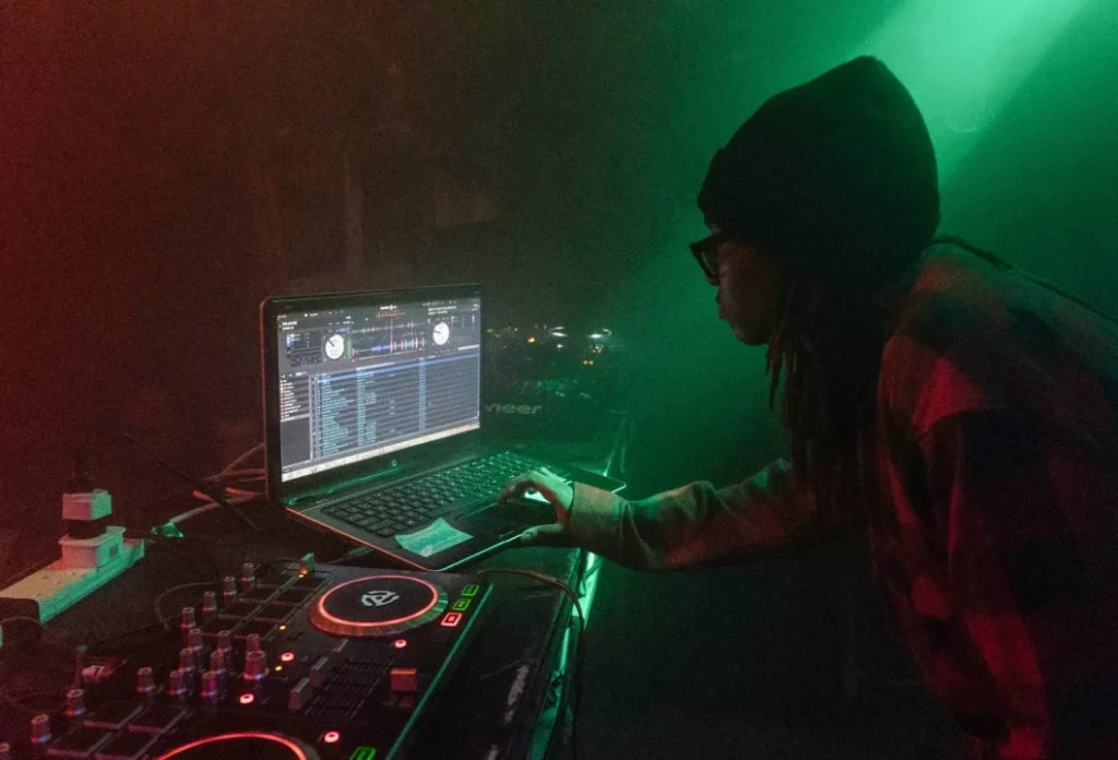 Laptop Or Desktop | 9 Items Every Aspiring DJ Needs | Make People Groove