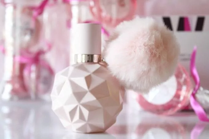 Perfume That Smells Like Cotton Candy | 6 Playful Scents To Smell Sweet!