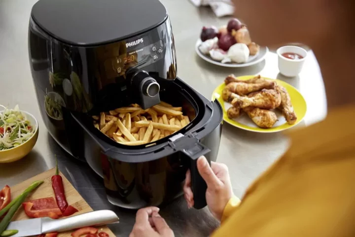 4# How To Clean An Oven Style Air Fryer In Easy Steps? 