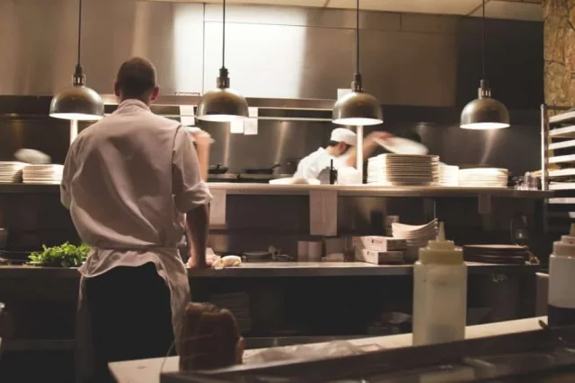 Common Mistakes To Avoid When Choosing Commercial Kitchen Equipment For The Restaurant!