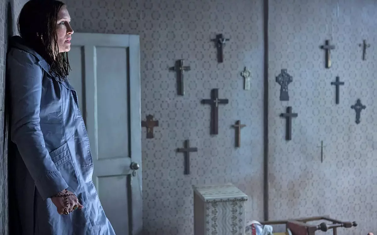 40 Horror Movies Like The Conjuring To Make You Scream In Fear!