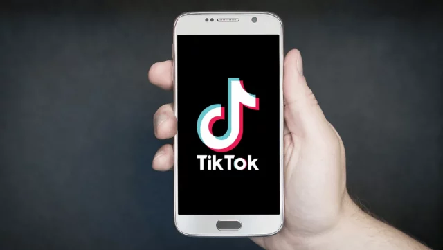 How To Add Website To TikTok? Add A Link Today!