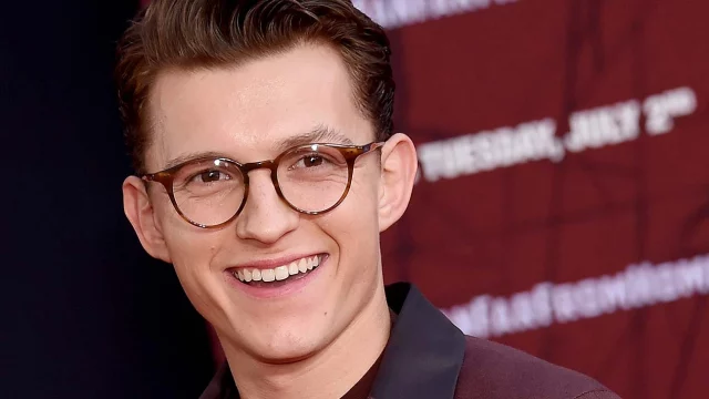 Mind-Blowing Tom Holland Movies With 8 IMDb Rating | You're In For A Visual Treat!