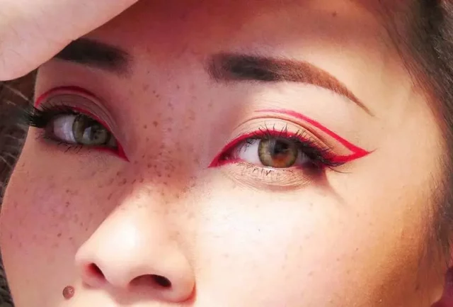 10 Colorful Graphic Eyeliner | Transform Your Eyes With Pop-up Shades!