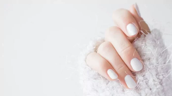 What Does White Nail Polish Mean? Stop Guessing, Start Reading! 