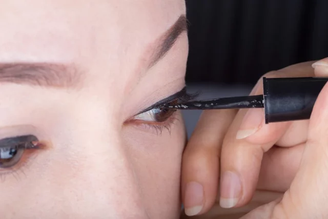 How To Do Puppy Eyeliner? Puppy Dog Eyeliner For Your Beautiful Eyes!