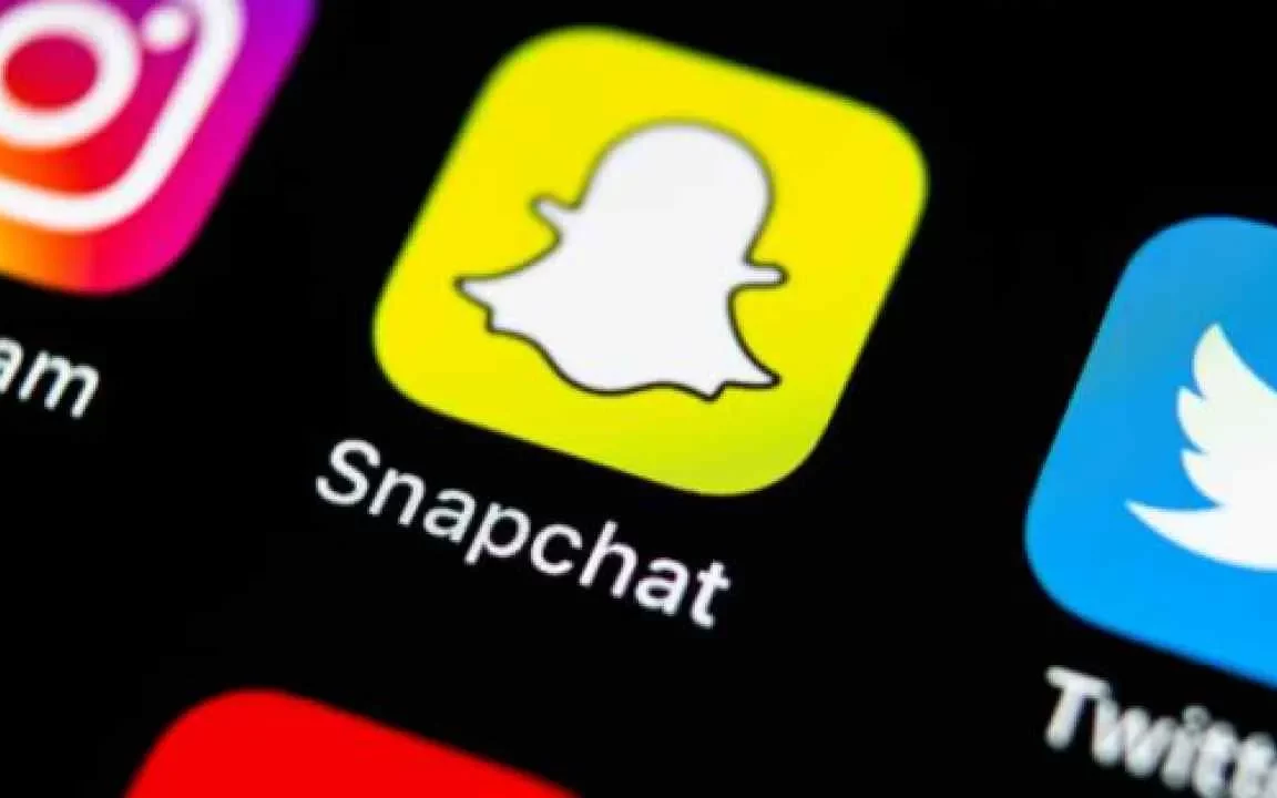 What Does SFS Mean On Snapchat | Understand Snapchat Acronyms!