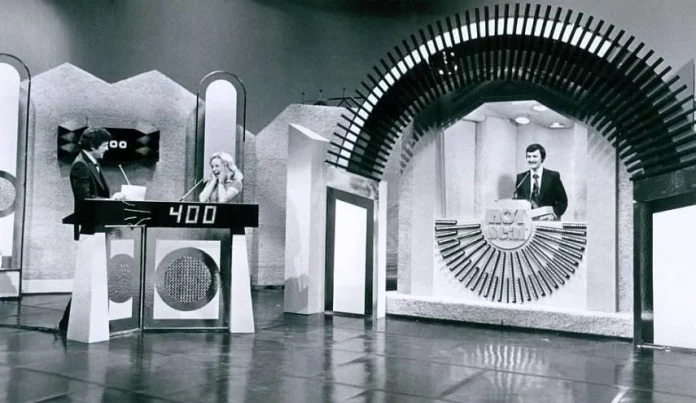 Where To Watch Hot Seat Online? The Best Show Of The 70s!