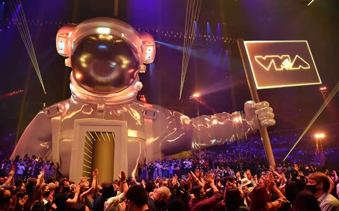 สถานที่ดู MTV VMAS 2022 ฟรีออนไลน์ | Video Music Awards 2022!