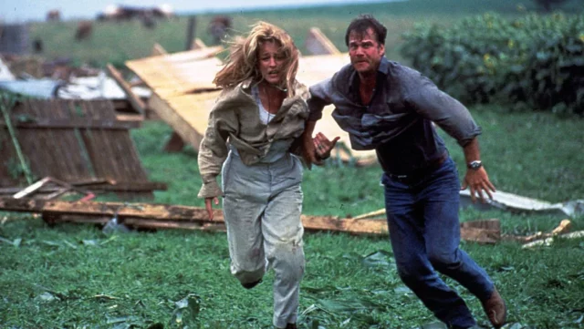 Where Was Twister Filmed? A Spectacular Disaster Movie!