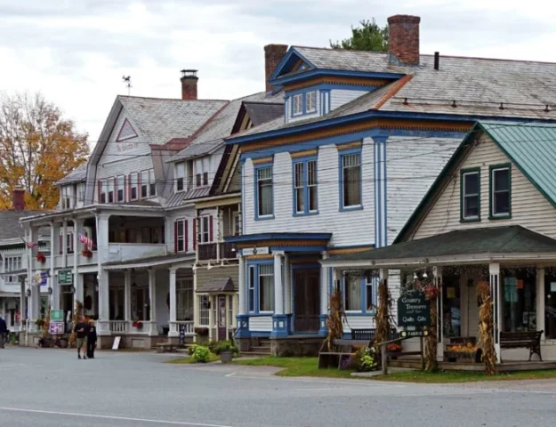 Where Was Moonlight In Vermont Filmed? A Romantic Comedy In The Cards!!!