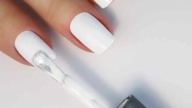 What Does White Nail Polish Mean On TikTok? Stop Guessing, Start Reading! 