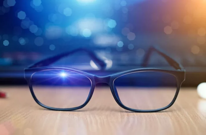 How Are Blue Light Glasses Saving Your Eyes From Harsh Lights?