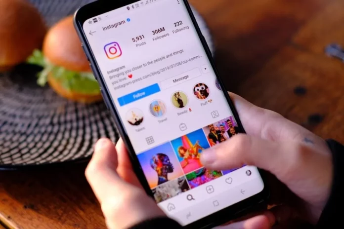 How To Get Notified When Someone Is Online On Instagram? 3 Easy Ways To Try! 