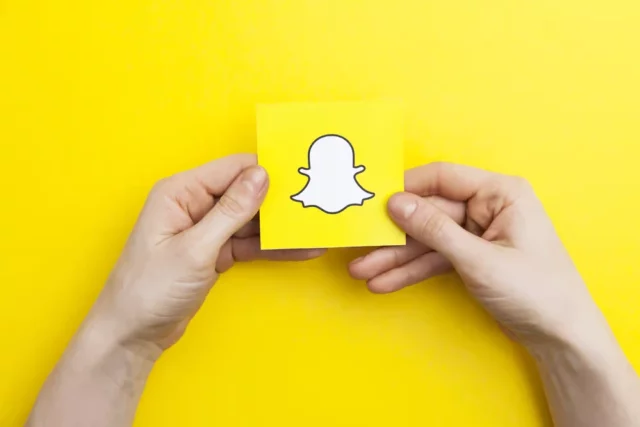 What Does DW Mean On Snapchat In 2022? Explained And Simplified!