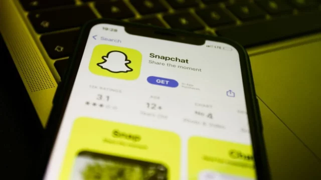How To Find Out Who Someone Is On Snapchat? 3 Easy And Simple Ways!
