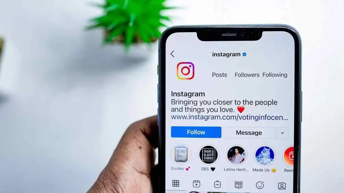 How To Merge Instagram Accounts 2022 | 2 Effective Ways!