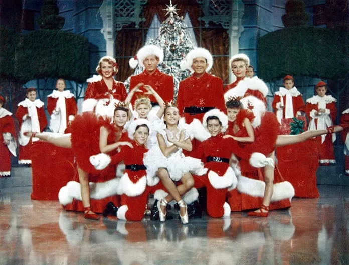 Where To Watch White Christmas For Free Online? Old Classic Christmas Flick!