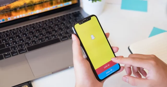 How To Block People From Snapchat Story? Top 4 Ways To Know!