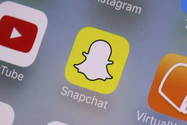 How To Go Live On Snapchat? Important Things To Know In 2022!