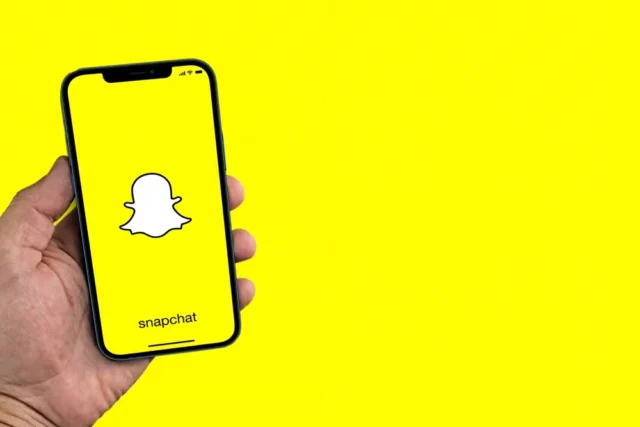 How To Save Chats In Snapchat? 2 Quick And Easy Steps!