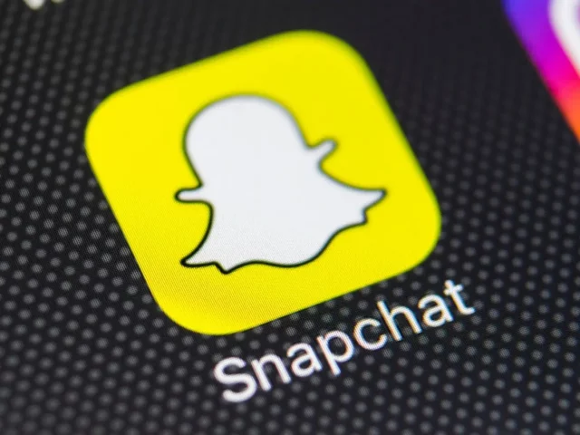 What Does OML Mean On Snapchat? Your Snapchat Lingo Guide!