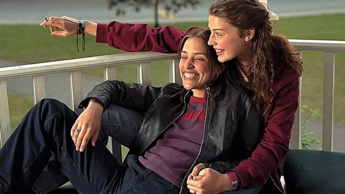 Where To Watch Lost And Delirious For Free Online? A Lesbian Love Story!