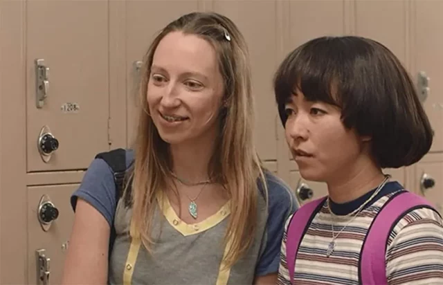 Where To Watch Pen15 For Free Online? A Phenomenal Cringe Comedy TV Series!