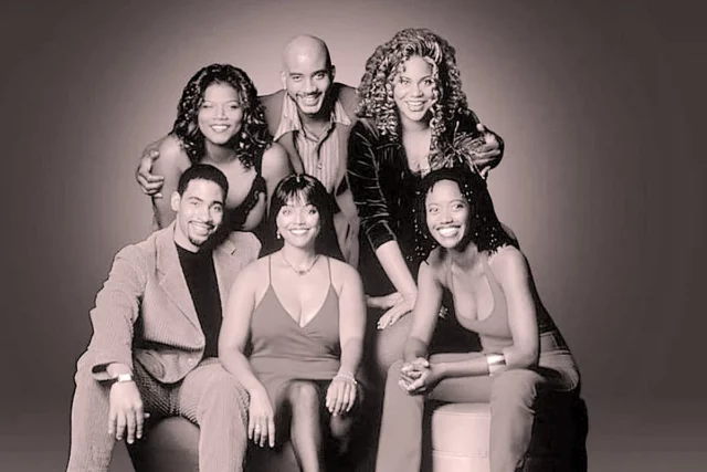 Where To Watch Living Single For Free Online? A Highly-Recommended Sitcom!