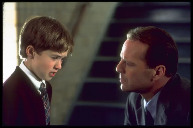 Where Was The Sixth Sense Filmed? Bruce Willis’ Iconic Thriller From The ‘90s!!
