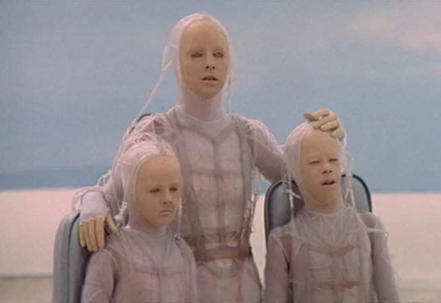 Where Was The Man Who Fell To Earth Filmed? A Classic Sci-Fi Film From 1976!!