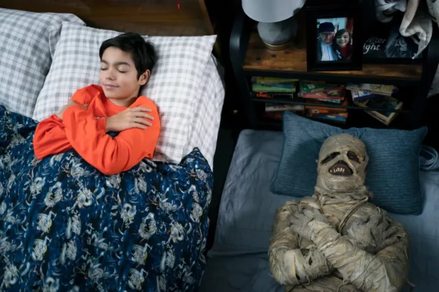 Where Was Under Wraps Filmed? Disney’s Amazing Teen Horror Comedy Flick!