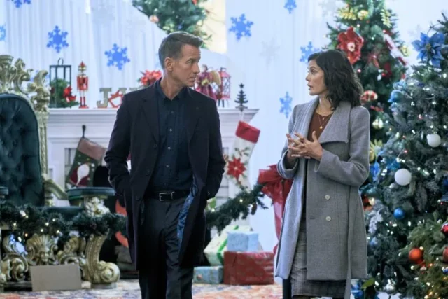 Where Was A Kiss Before Christmas Filmed? Teri Hatcher’s Hallmark Rom-Com!