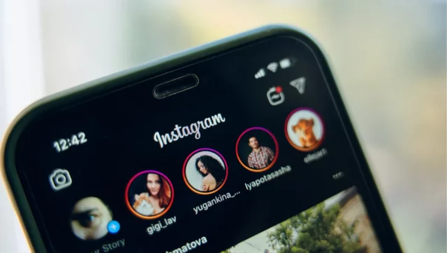 How Does Instagram Order Story Views? Know Here!