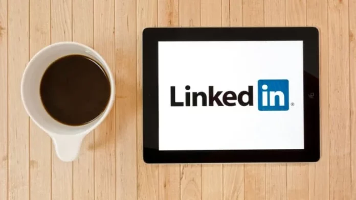 What's the Average Number of LinkedIn Connections in 2024?