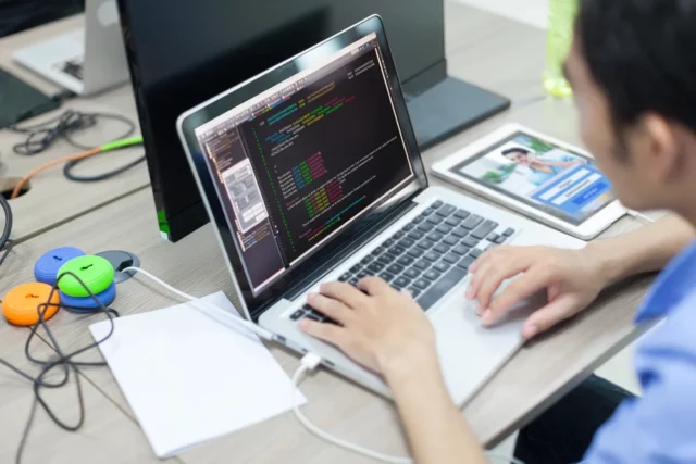 Optimizing Web Development for Safari: Leveraging Advanced Features and Best Practices